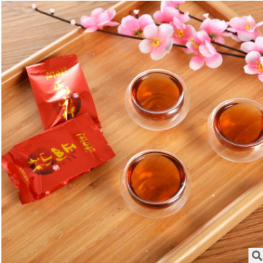 闲时正山小种红茶厂家批发办公礼品茶叶盒装红茶功夫茶福建清香茶