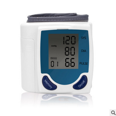 源头厂家跨境英文电子血压计外贸出口批发 blood pressure monito图3