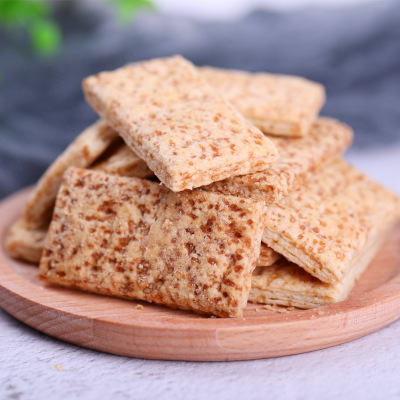 淘宝台湾庄家方块酥烘焙diy牛轧饼牛扎酥蛋黄酥饼干920g批发图2