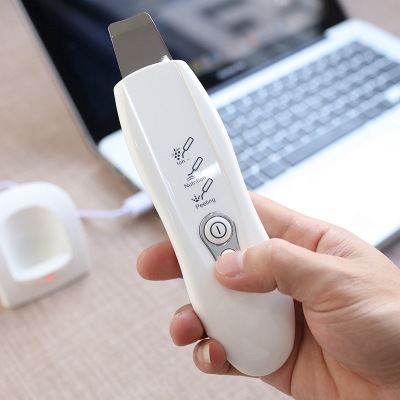 2019新品铲皮仪负离子FDA毛孔清洁仪洁面仪美容仪超声波铲皮机器图3