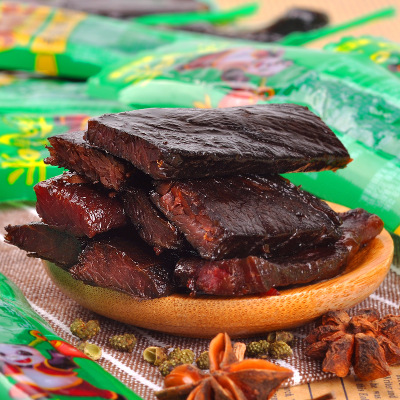 厂家直销批发四川特产牛肉干散装酱牛肉卤牛肉彩条手撕牛肉干500图2