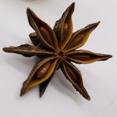 广西大红八角 批发香料大茴香春花八角火锅卤菜调味料可打粉图3