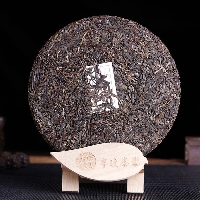 云南厂家直供2019年头春普洱茶纯料生茶一周年限量纪念饼茶357g饼图2