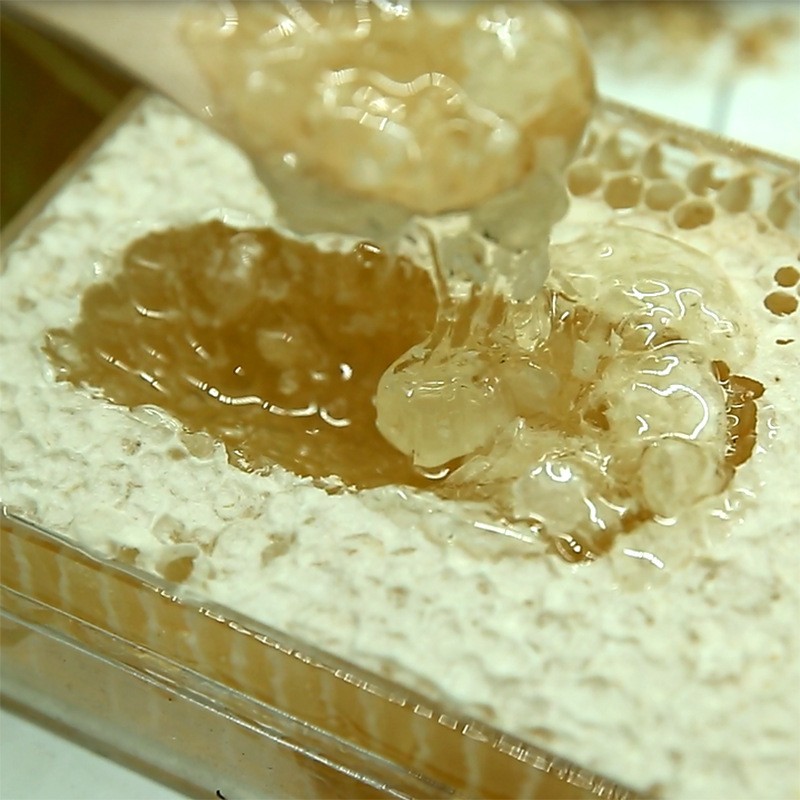新荆条巢蜜货源蜂场源头蜂巢蜜500g荆条巢蜜可以嚼着吃的蜂蜜图2
