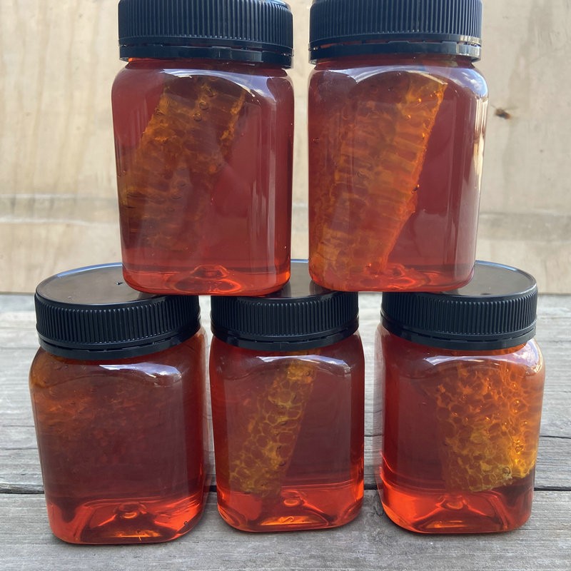 现货供应液态百花蜂蜜批发 瓶装蜂巢蜜500g西西果巢蜜图4