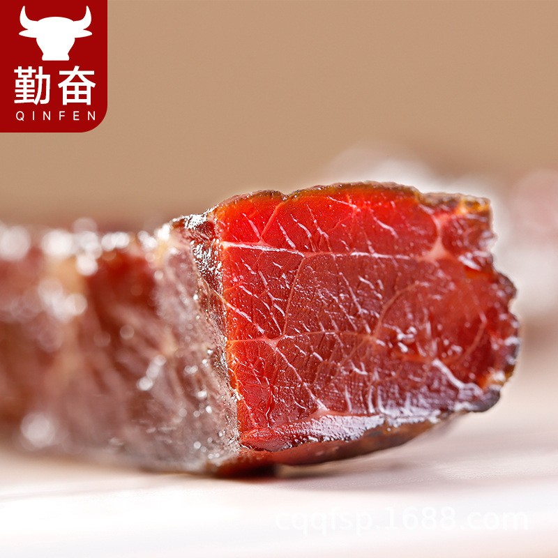 网红休闲零食手撕牛肉干肉干厂家批发手撕牛肉100克袋装图4