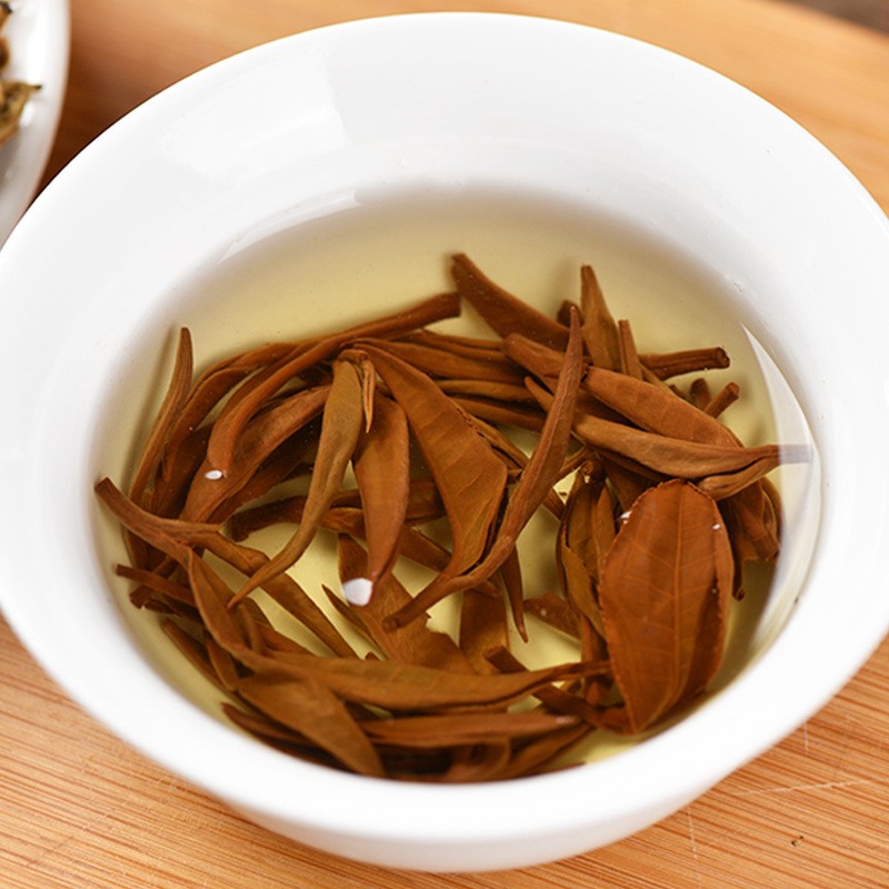 金丝芽 滇红 雪芽白毫细条 普洱 云南红茶 500克 厂家图4
