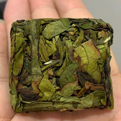 漳平水仙原产地批发2022新茶水仙茶叶乌龙茶48泡茶饼pvc装