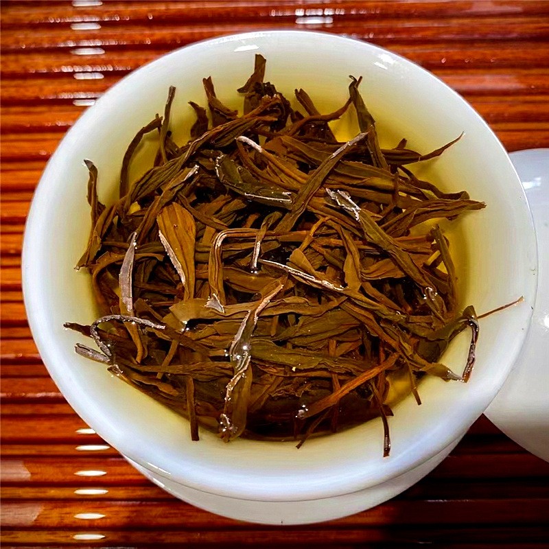 357g云南滇红茶砖2022年新茶凤庆蜜香红茶工夫茶大树茶厂家批发图2
