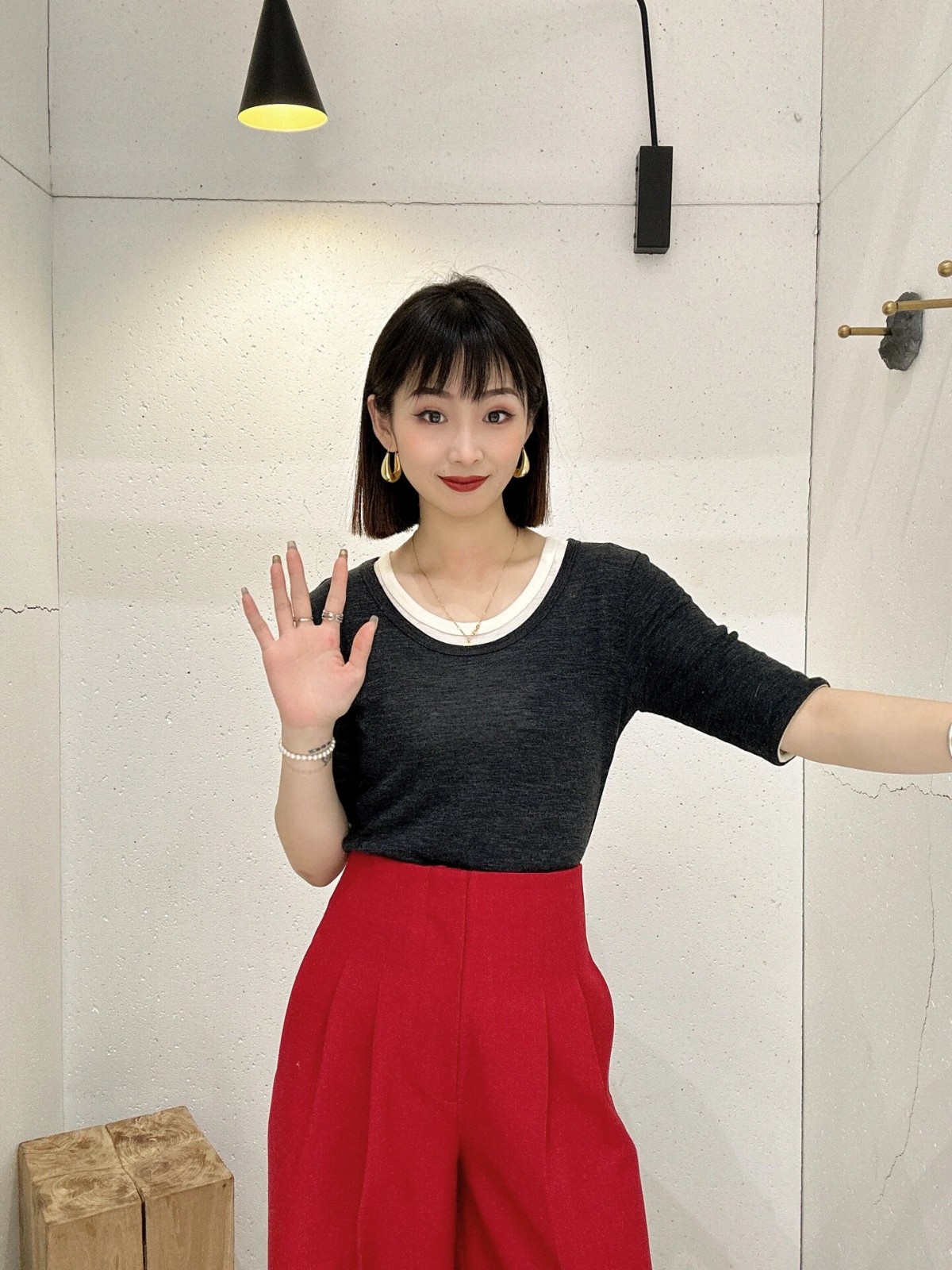 ED羊毛衫女2024春新款撞色假两件叠穿修身针织T恤女 EBD1TEE019图2